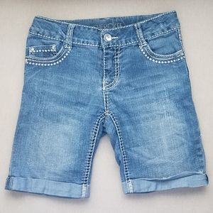 ** 3/$15 ** Cherokee Bermuda shorts